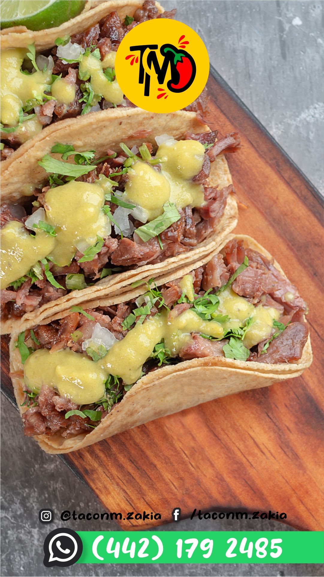 Tacos con salsa verde